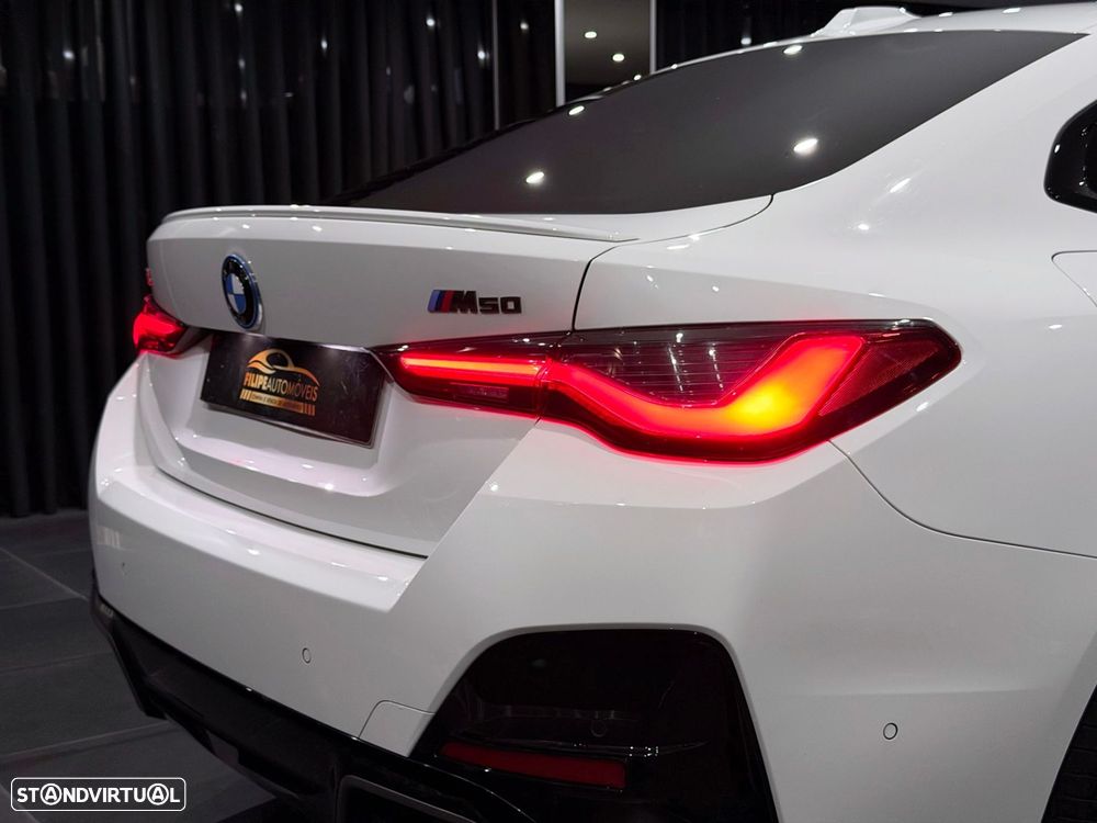 BMW i4 M50 Gran Coupe - 12