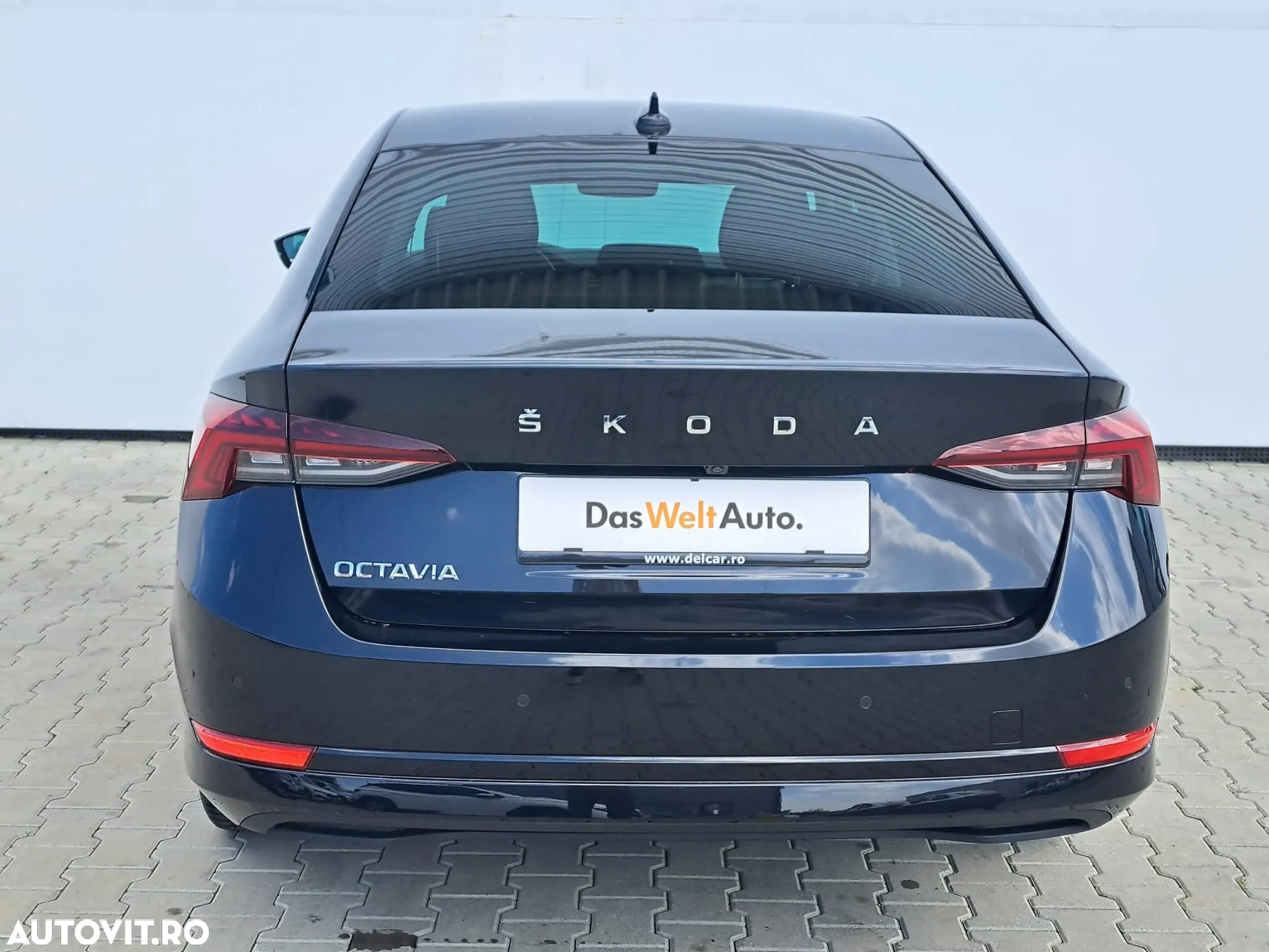 Skoda Octavia 2.0 TDI DSG Style - 3