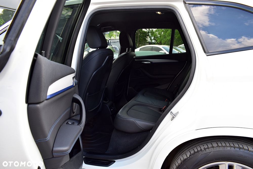 BMW X1 xDrive25e M Sport - 7