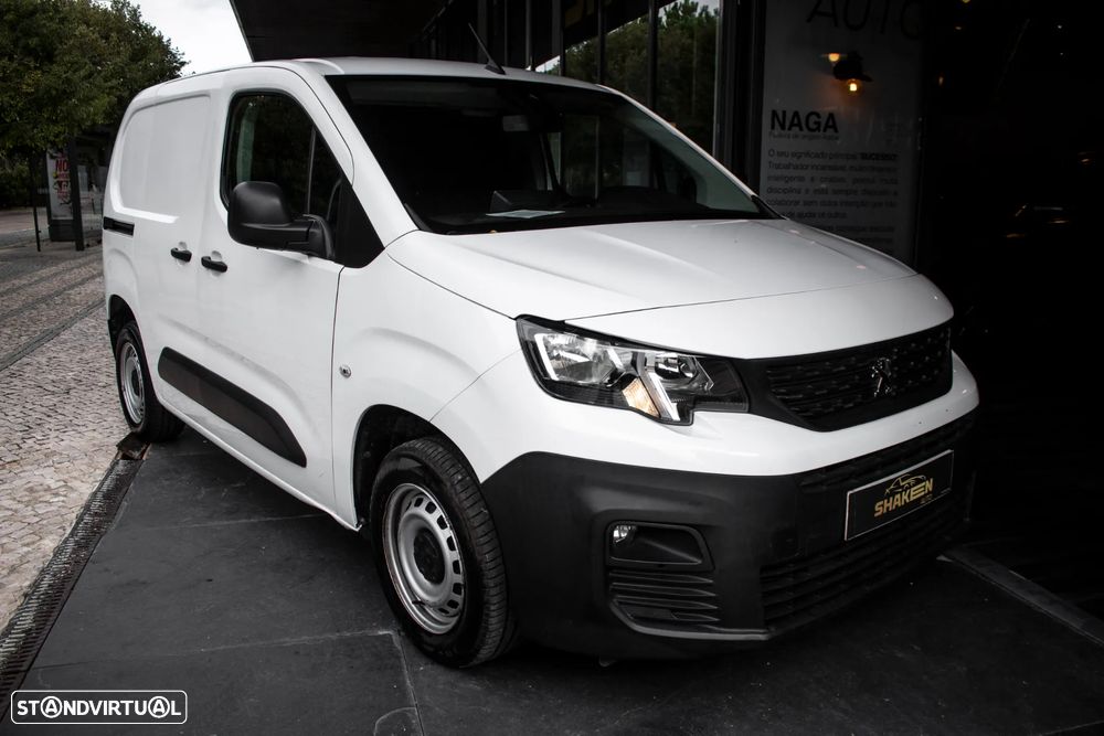 Peugeot Partner BlueHDi 100 L2 Cabine Dupla - 6