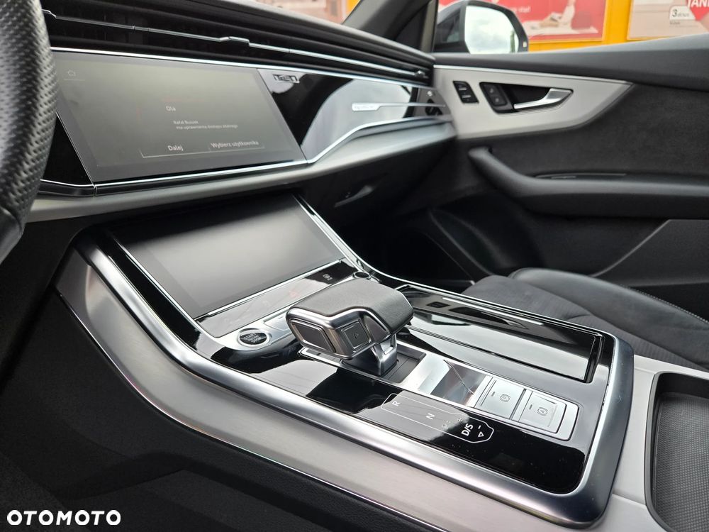 Audi Q8 - 13