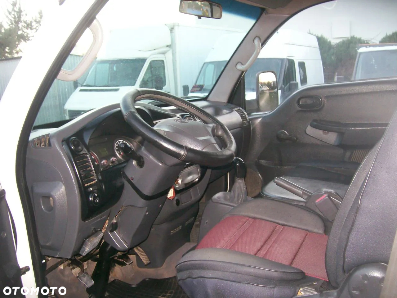 Kia Wywrotka, 6 osób, Doka - 6