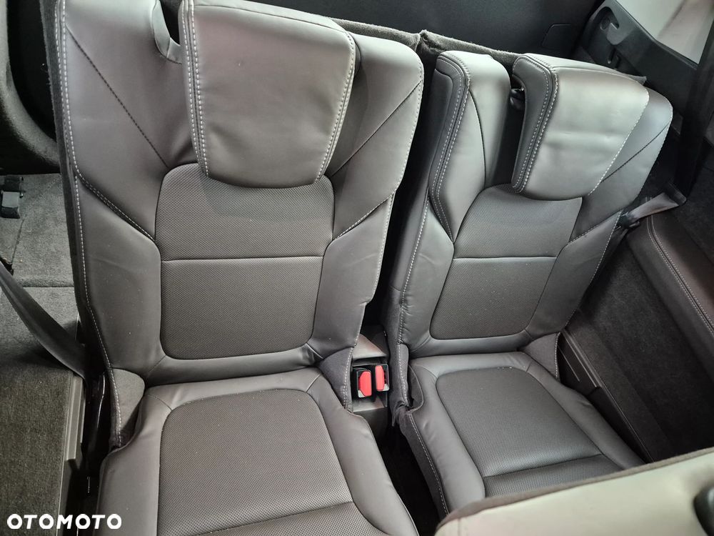 Renault Espace 1.6 dCi Energy Initiale Paris EDC 7os - 21