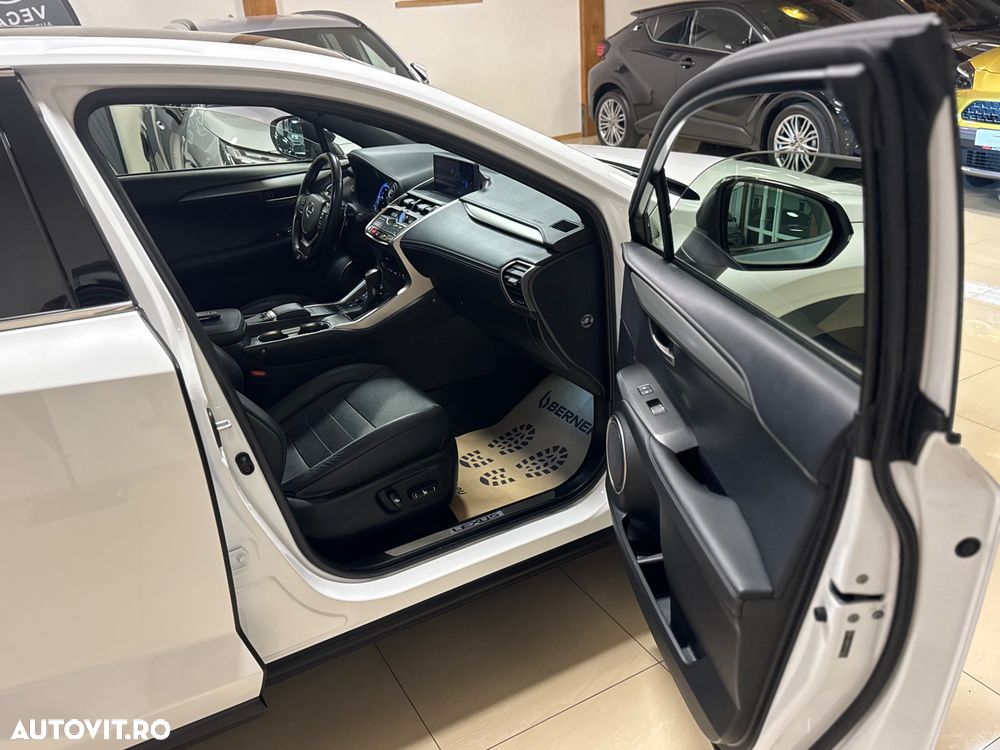 Lexus Seria NX 350h E-FOUR F SPORT - 10