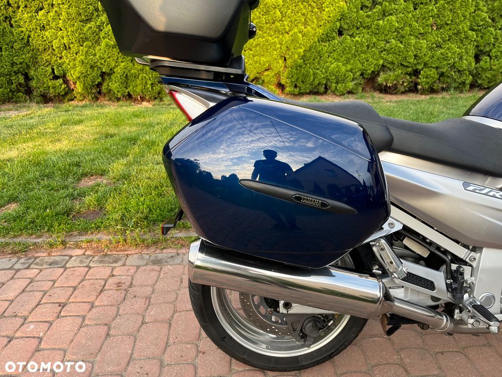 Yamaha FJR - 21