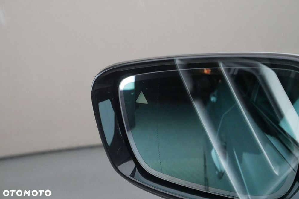 BMW Seria 3 - 38