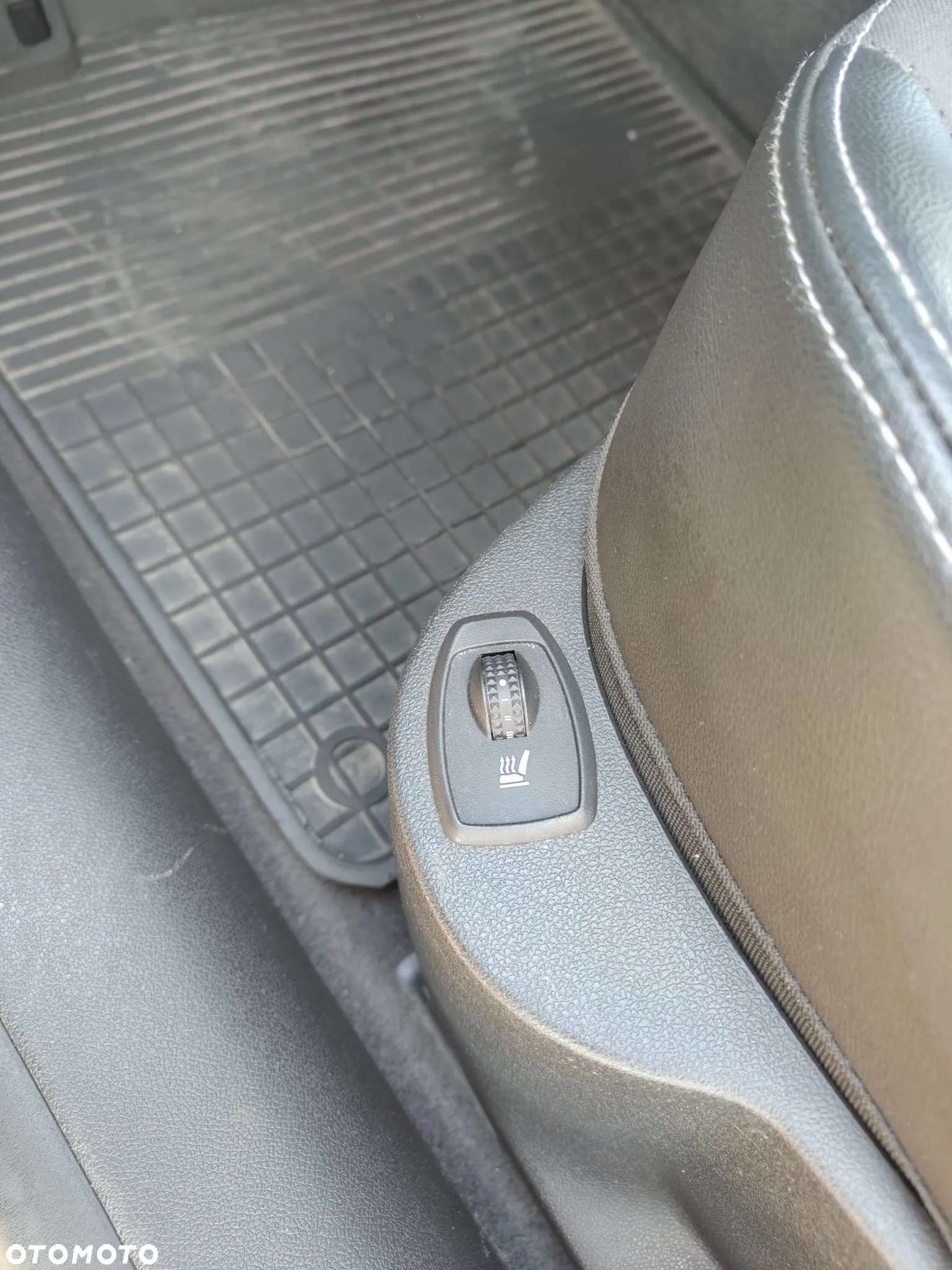 Renault Laguna 2.0 dCi Bose Edition - 12