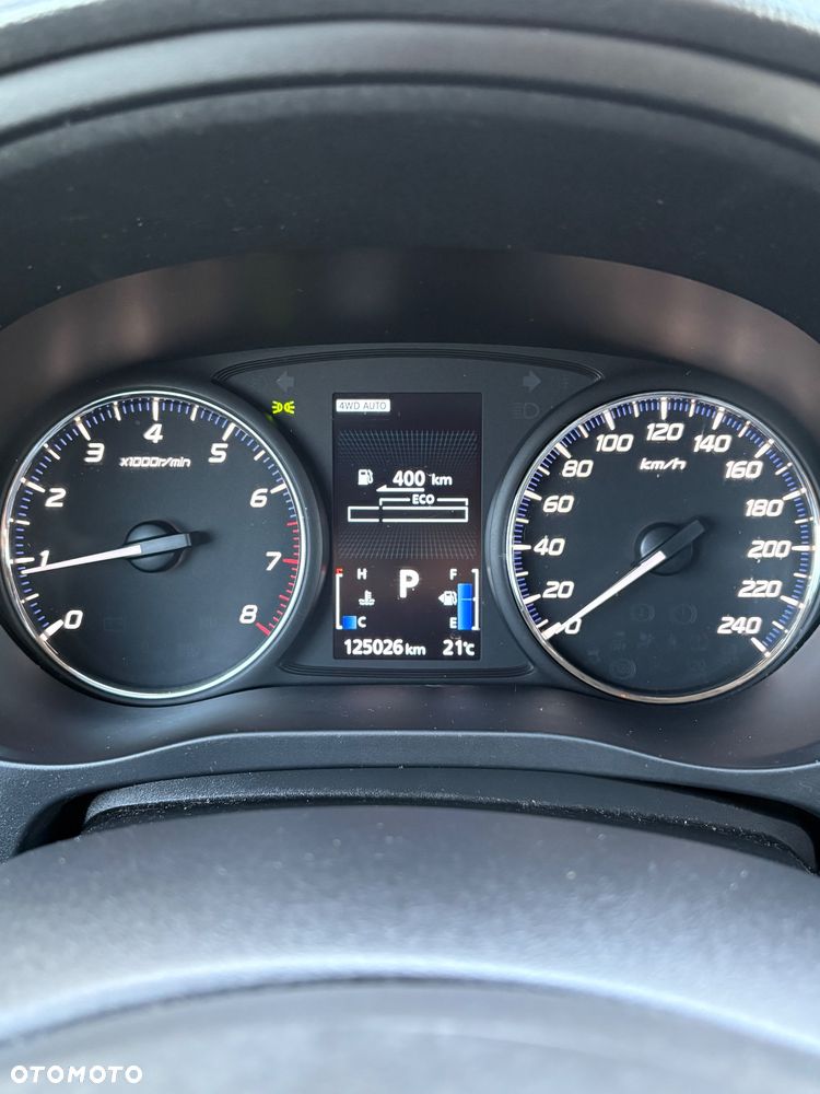 Mitsubishi Outlander 2.0 Instyle + 4WD CVT - 20