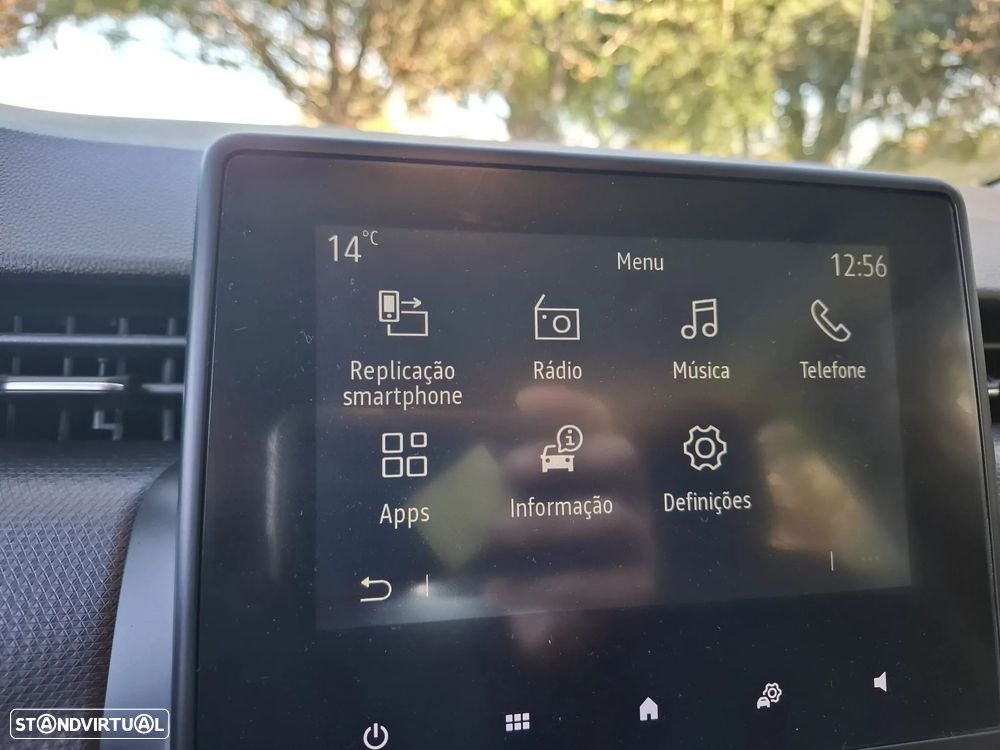 Renault Clio 1.0 TCe Techno - 35