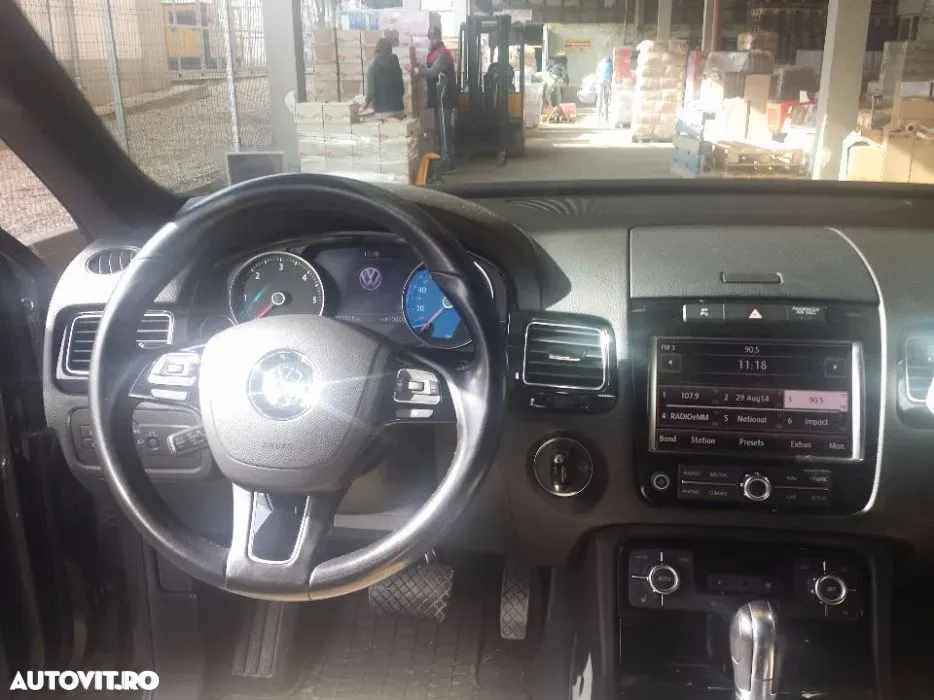 Volkswagen Touareg 3.0 V6 TDI BMT - 5