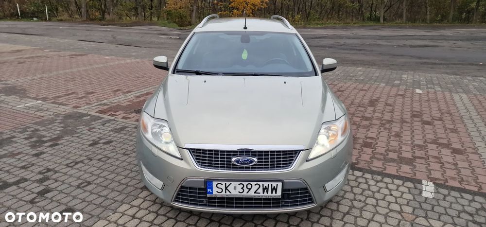 Ford Mondeo 2.0 FF Titanium - 28