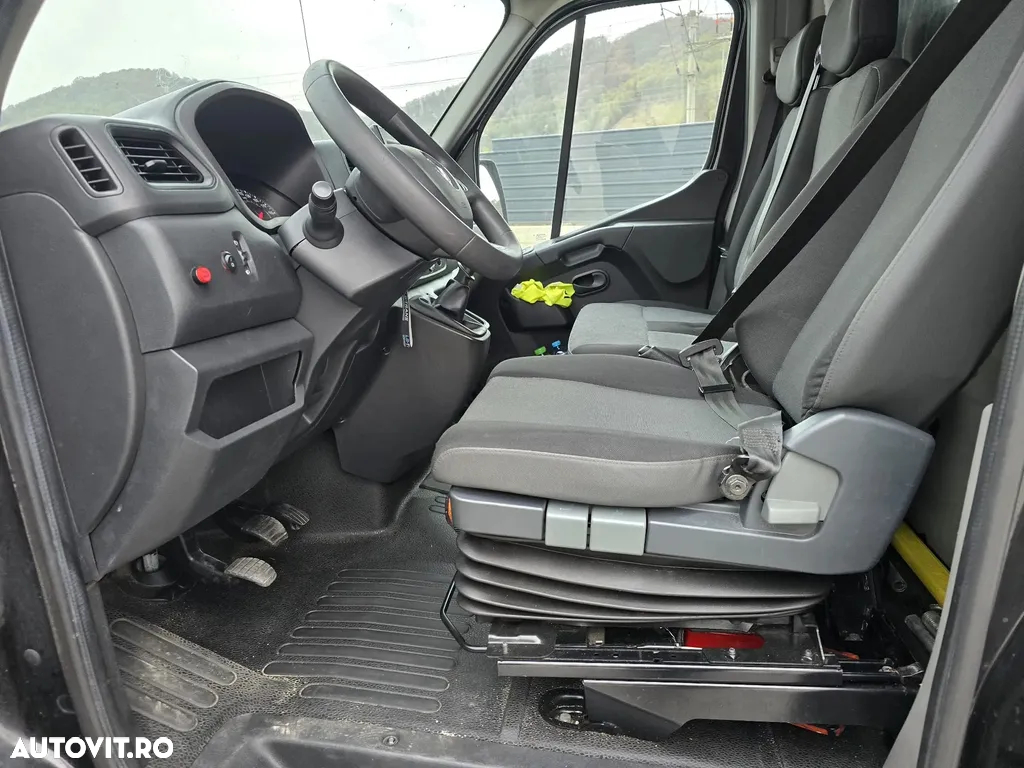Renault Master - 11