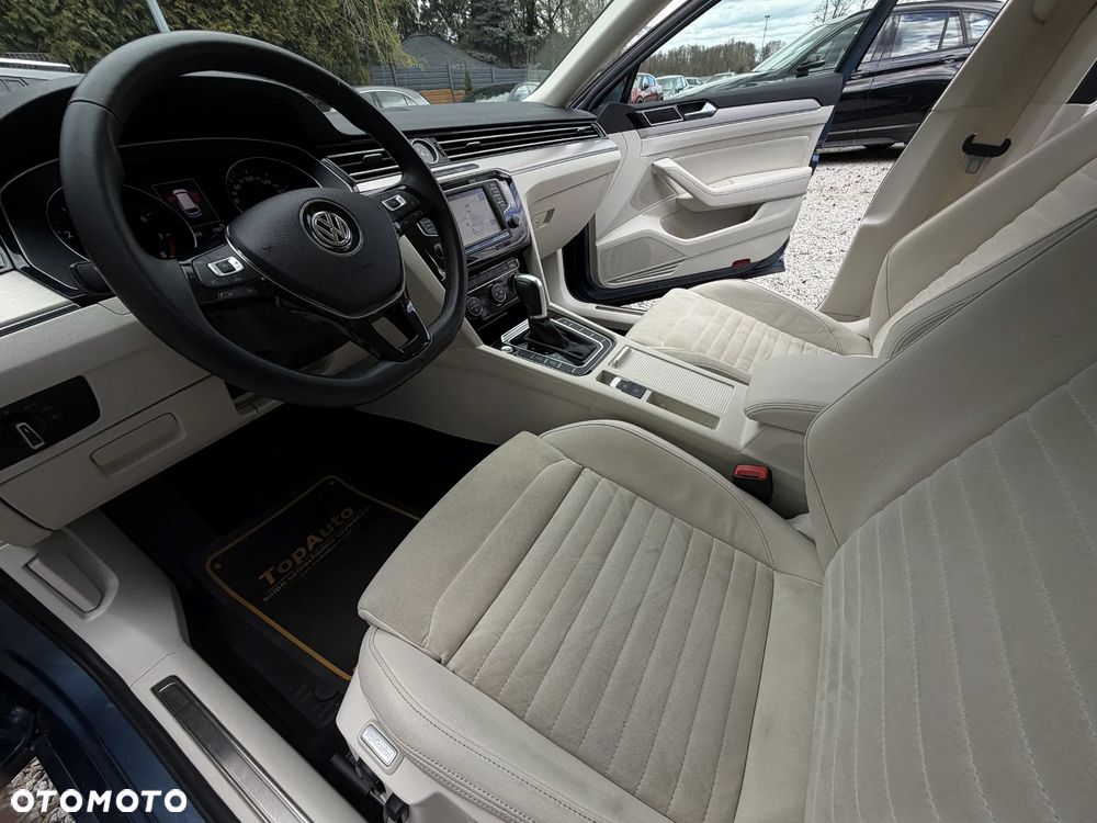 Volkswagen Passat Variant 1.8 TSI (BlueMotion Technology) DSG Highline - 18