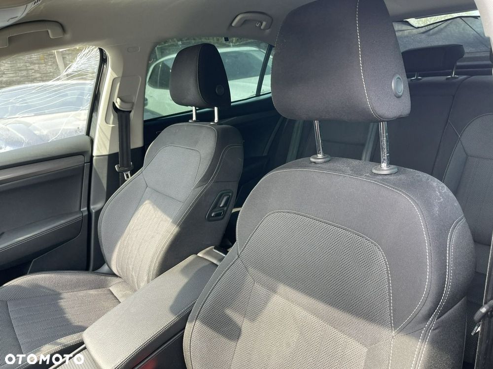 Skoda Superb 2.0 TDI SCR Style DSG - 11
