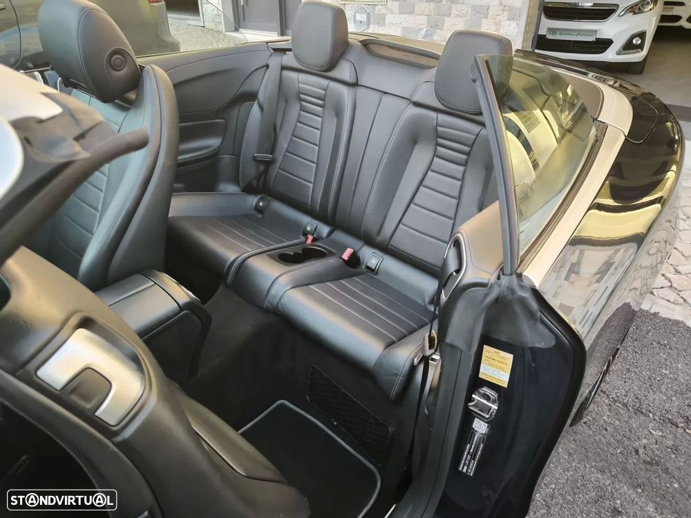 Mercedes-Benz E 220 d AMG Line - 33