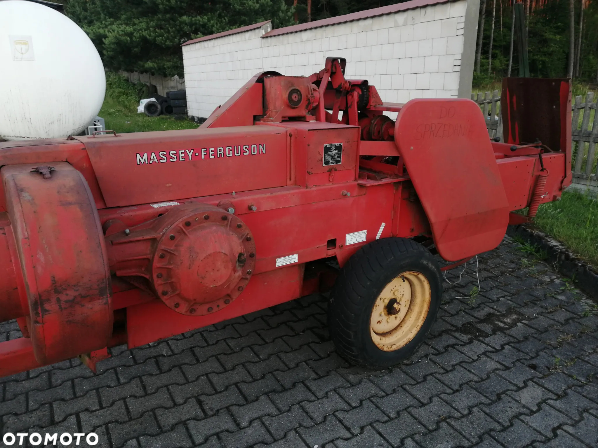 Massey Ferguson - 5