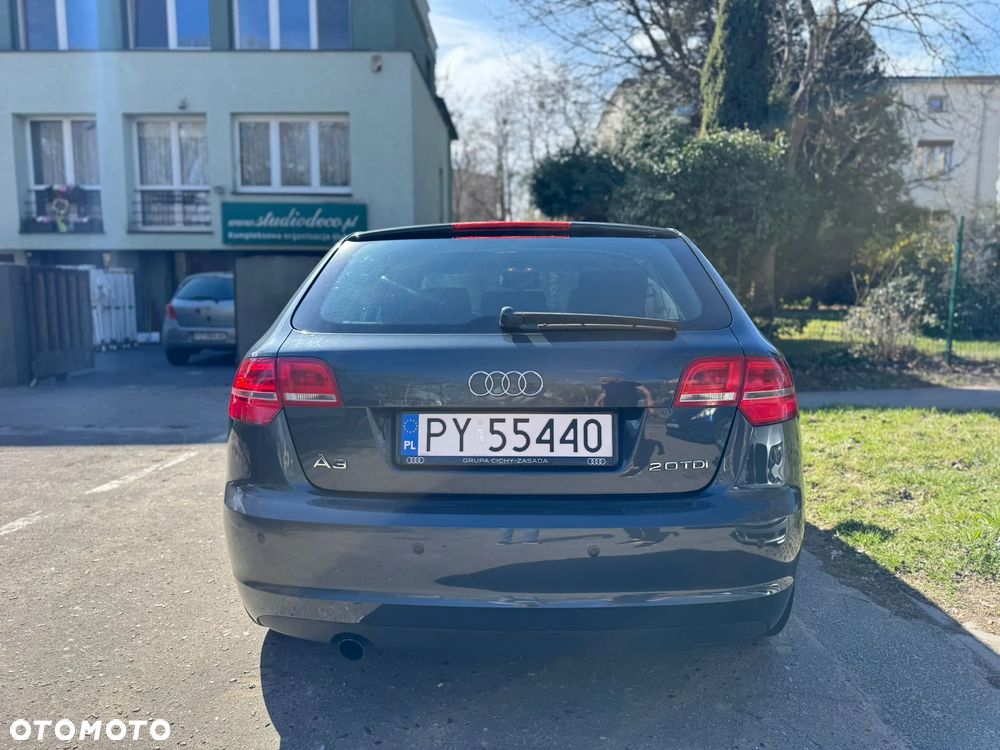 Audi A3 Sportback 2.0 TDI DPF Ambition - 6