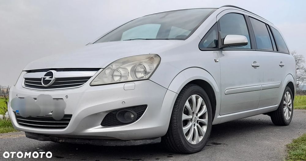 Opel Zafira - 2