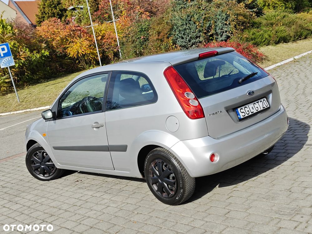 Ford Fiesta 1.3 We will Rock You - 6