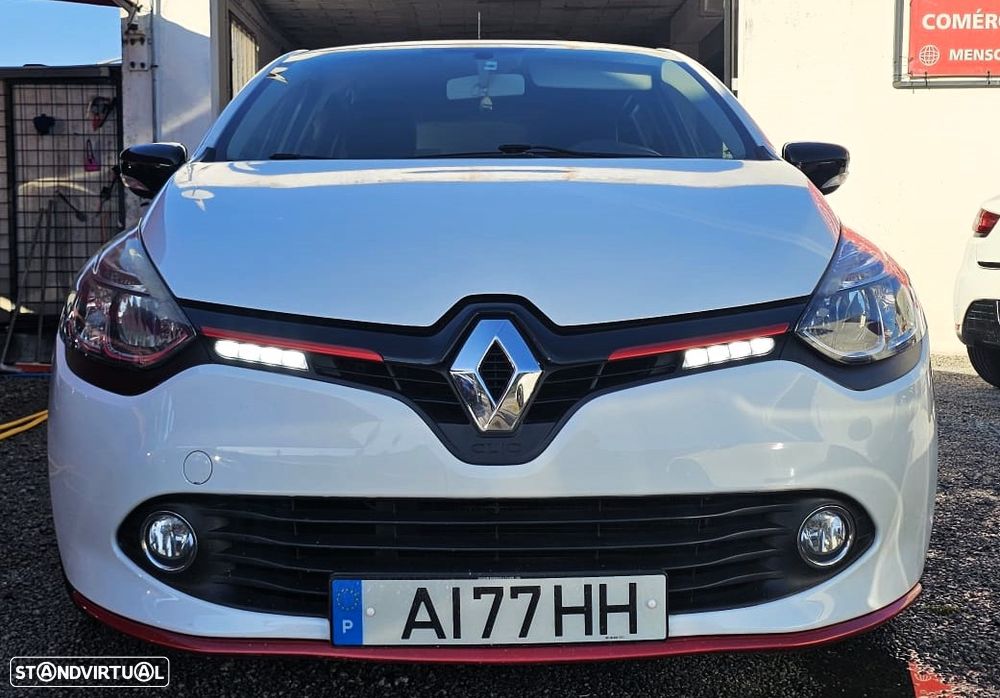 Renault Clio 1.2 16V 75 LIMITED - 17
