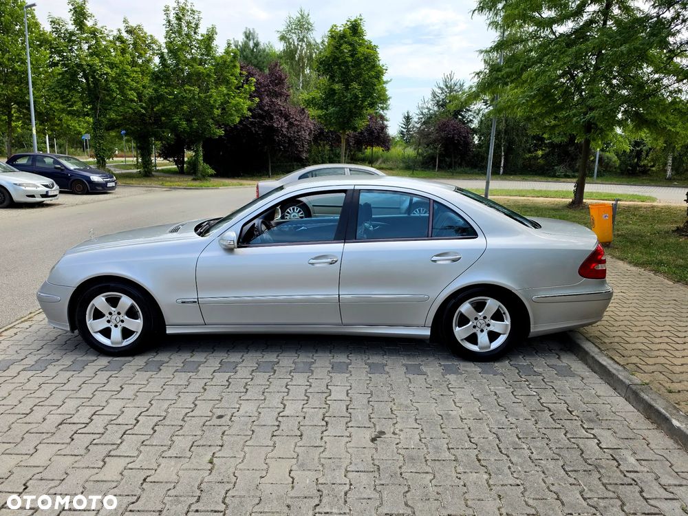 Mercedes-Benz Klasa E 200 Kompressor Avantgarde - 16