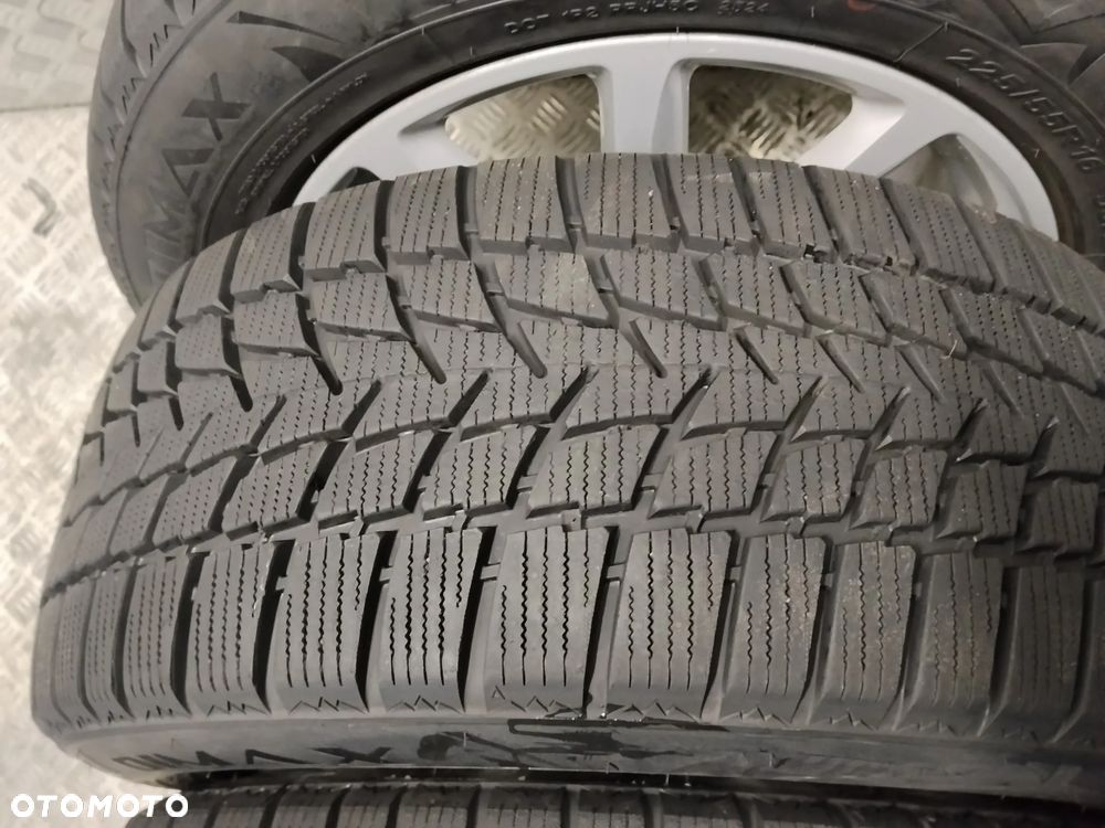 Koła Audi A4 B8 7,5Jx16 et45 5x112 zima 7,8 mm - 8