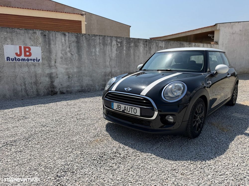 MINI 3 Portas Cooper D - 2