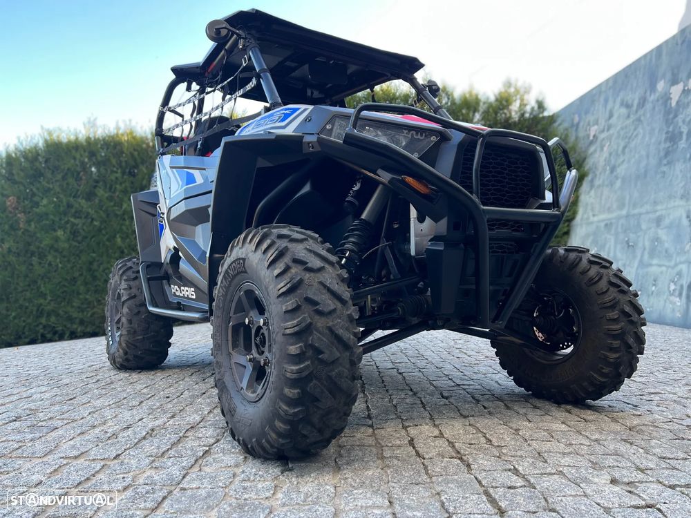 Polaris RZR 900S - 1