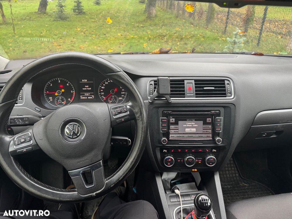 Volkswagen Jetta 2.0 TDI CR DPF Highline - 12