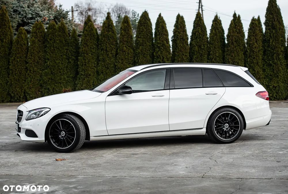 Mercedes-Benz Klasa C 180 9G-TRONIC AMG Line - 7