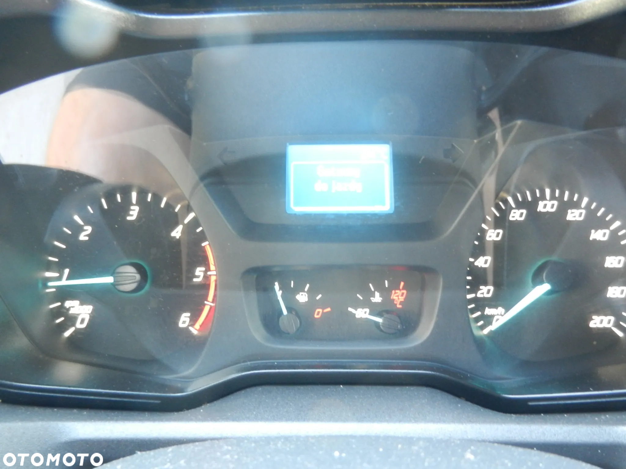 Ford Transit - 22