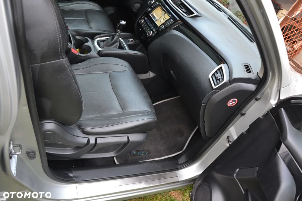 Nissan Qashqai 1.2 DIG-T 360 - 10
