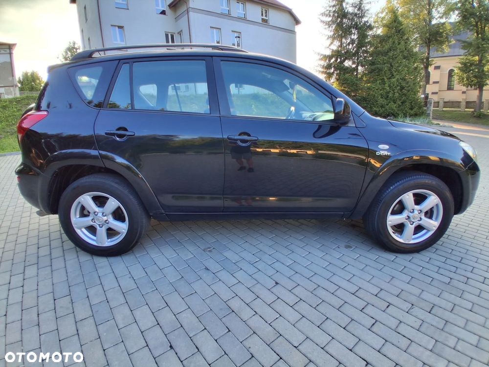 Toyota RAV4 2.2 D-4D X - 8