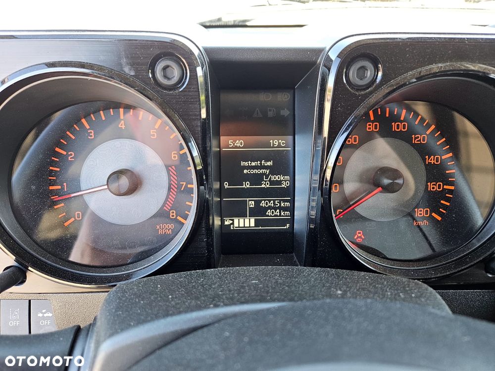 Suzuki Jimny 1.5 Pro - 10