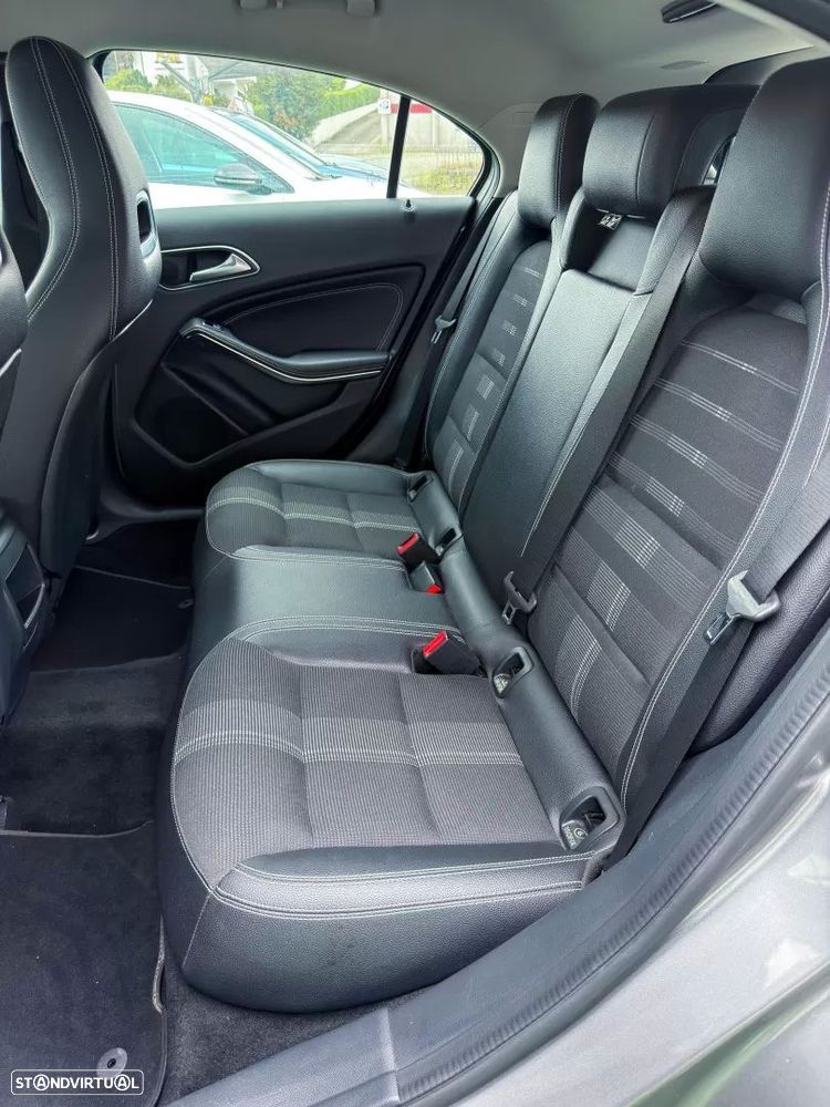 Mercedes-Benz A 200 d Urban Aut. - 10