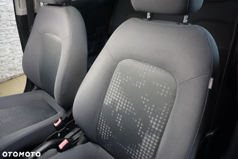 Chevrolet Aveo 1.2 LT - 21