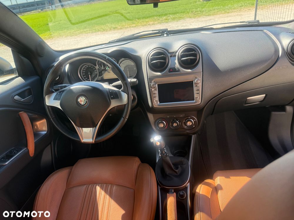 Alfa Romeo Mito - 36