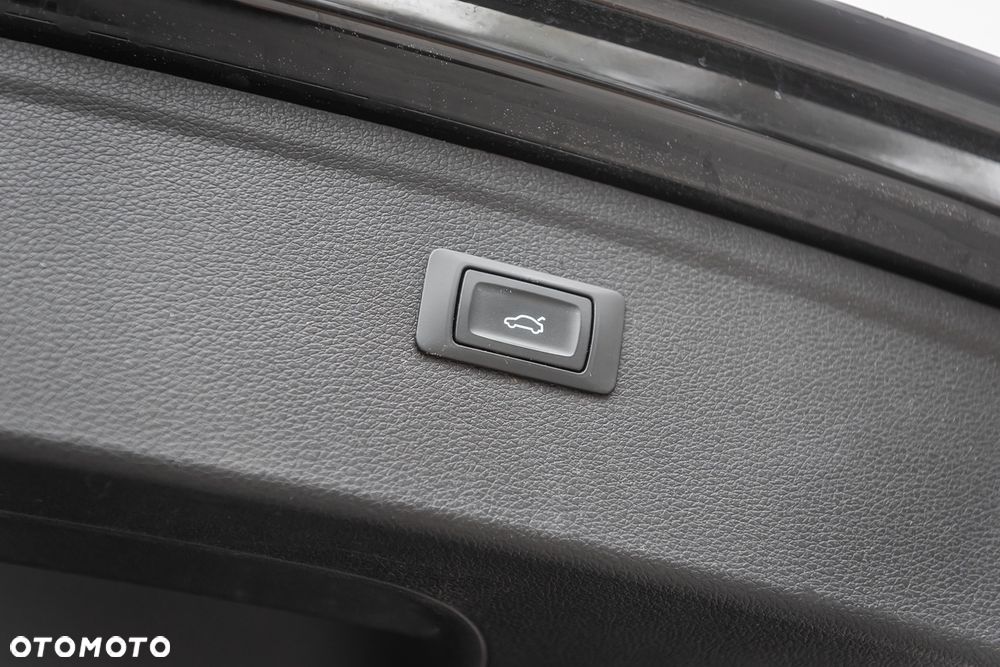 Audi Q5 35 TDI S tronic S line business - 14
