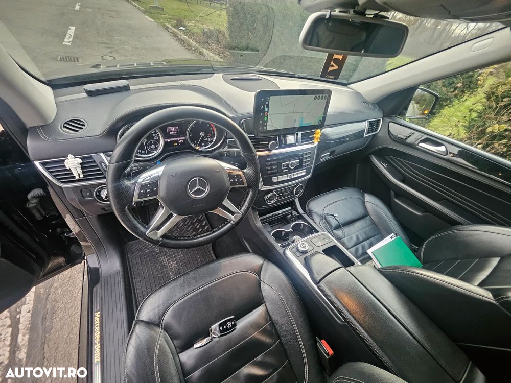 Mercedes-Benz ML - 13