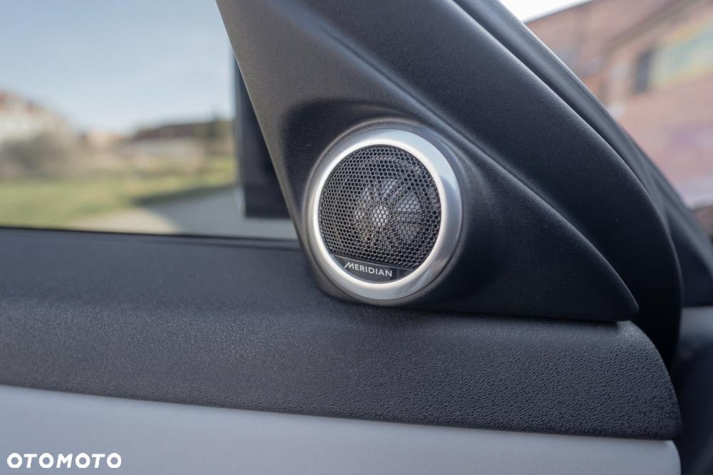 Land Rover Range Rover Evoque P250 R-Dynamic - 21