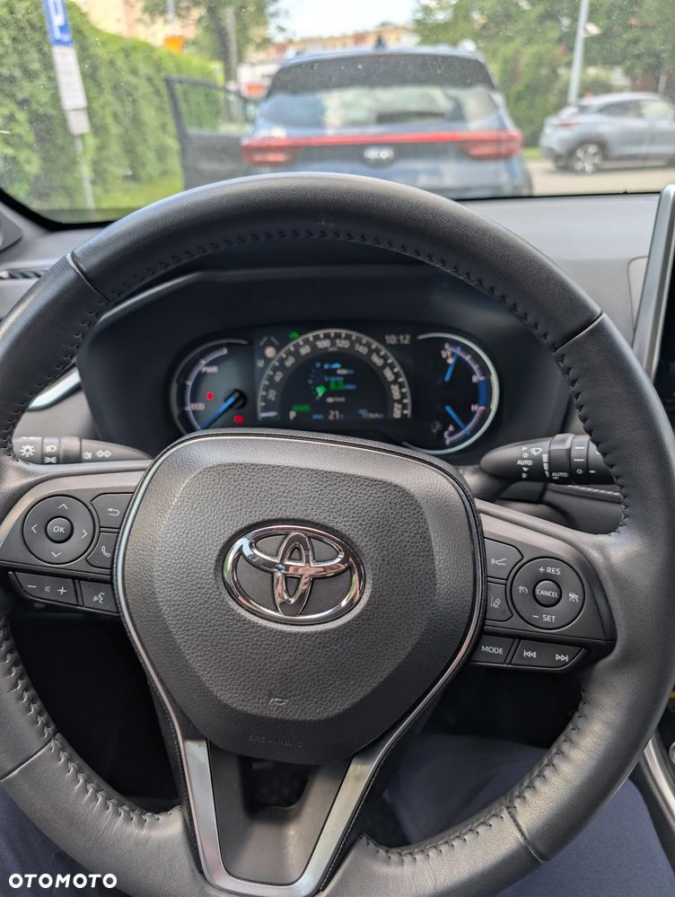 Toyota RAV4 - 9