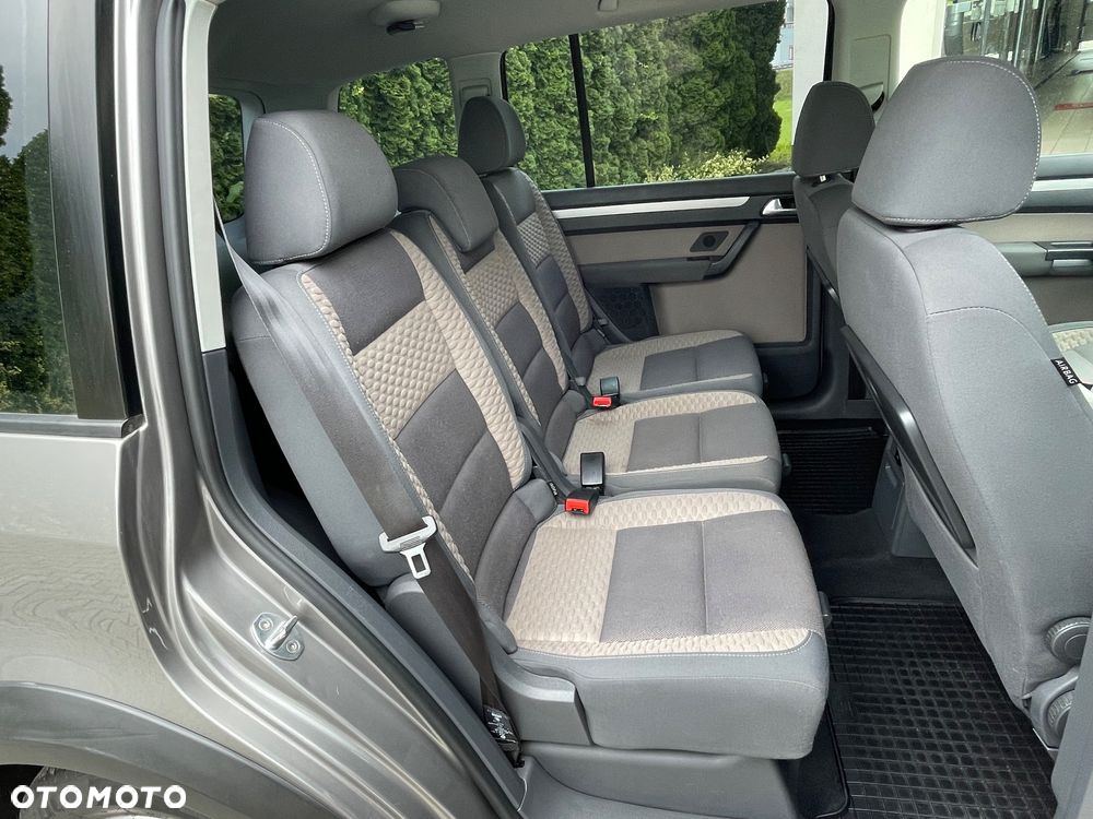 Volkswagen Touran 1.4 TSI Cross - 20