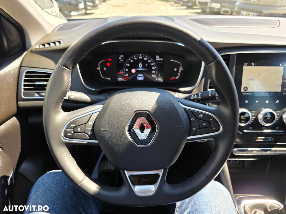 Renault Megane BLUE dCi Limited - 27