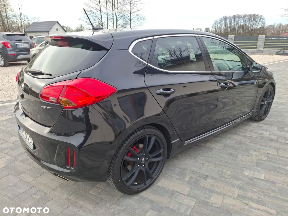 Kia Ceed 1.6 T-GDI GT - 3