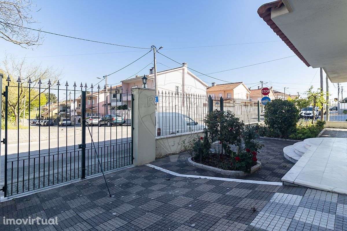 Moradia T5 para venda - Grande imagem: 2/49