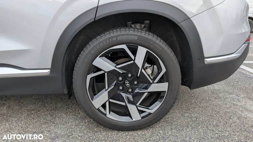 Hyundai Santa Fe 2.2 CRDi 2WD SEVEN Prime - 6