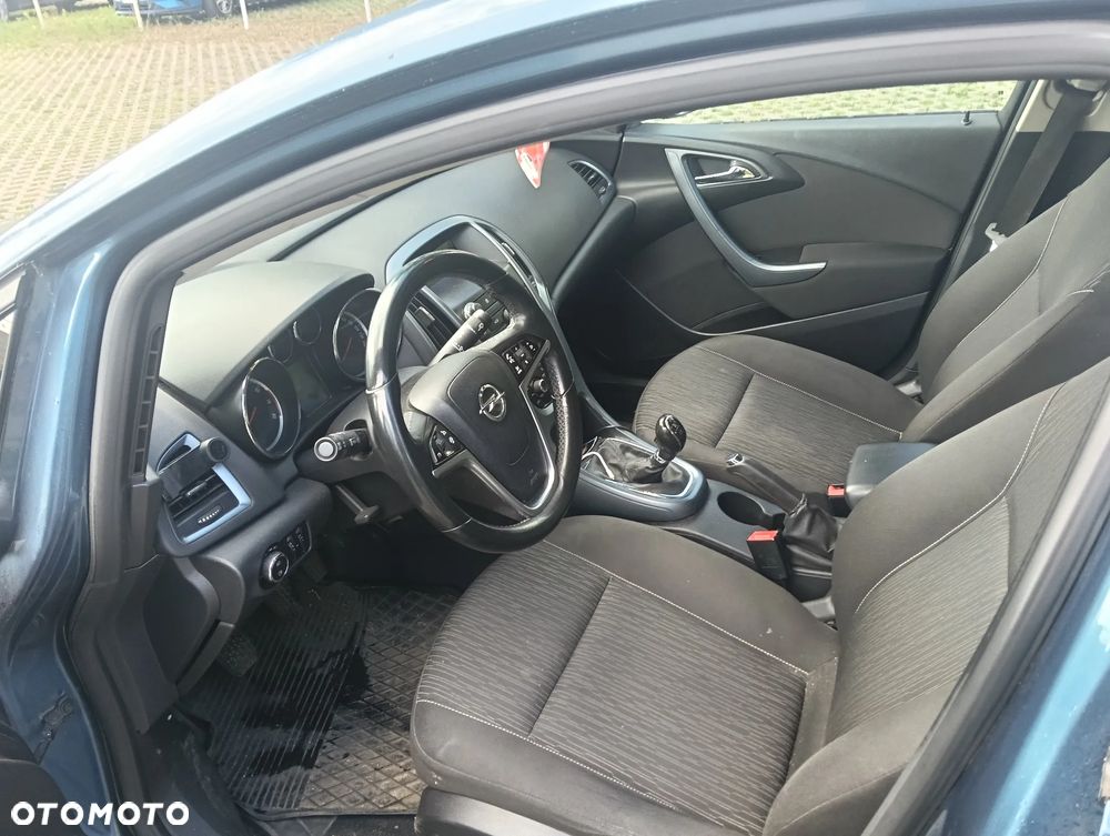 Opel Astra 1.6 Enjoy - 13