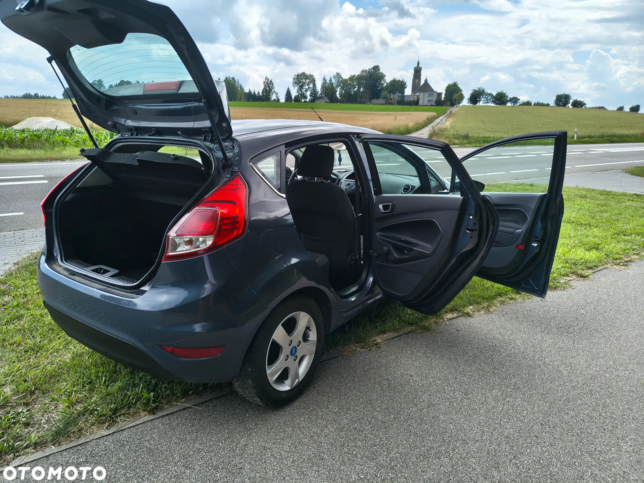 Ford Fiesta 1.25 Ambiente - 24
