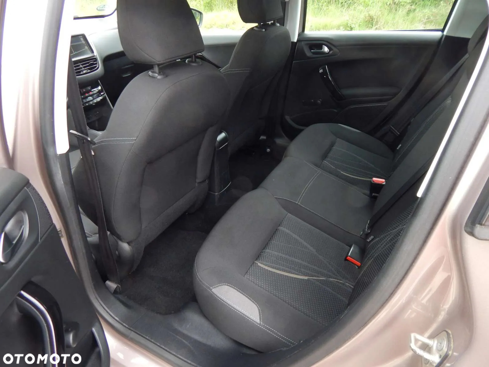 Peugeot 208 1.2 VTi Business Line - 15