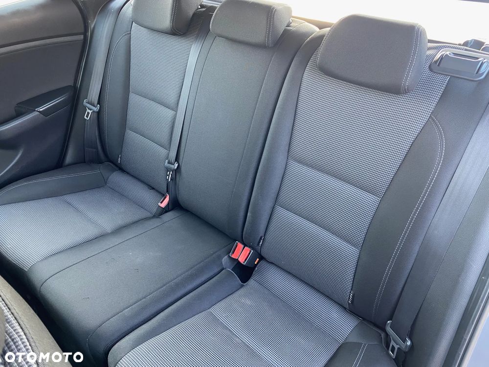 Hyundai i30 blue Kombi 1.6 GDi Style - 6
